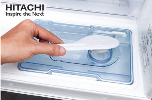 Tủ lạnh Hitachi không làm đá rơi tự động - Tìm hiểu nguyên nhân và cách khắc phục hiệu quả 8 Tủ lạnh Hitachi không làm đá rơi tự động